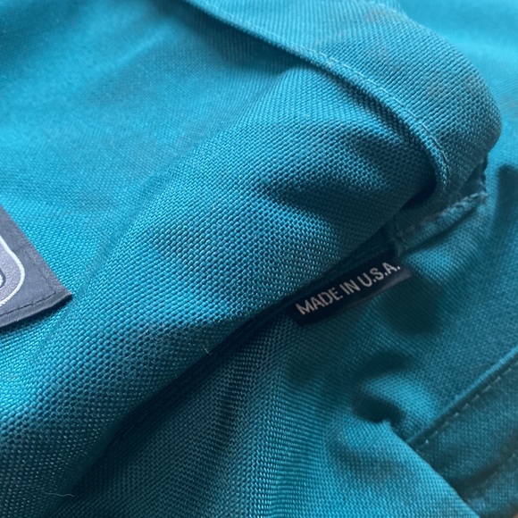 Backpack - Picture 5 of 8